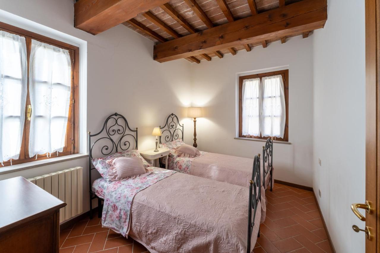 Lajatico Rentals - Casa Di Alice Nel Borgo Buitenkant foto