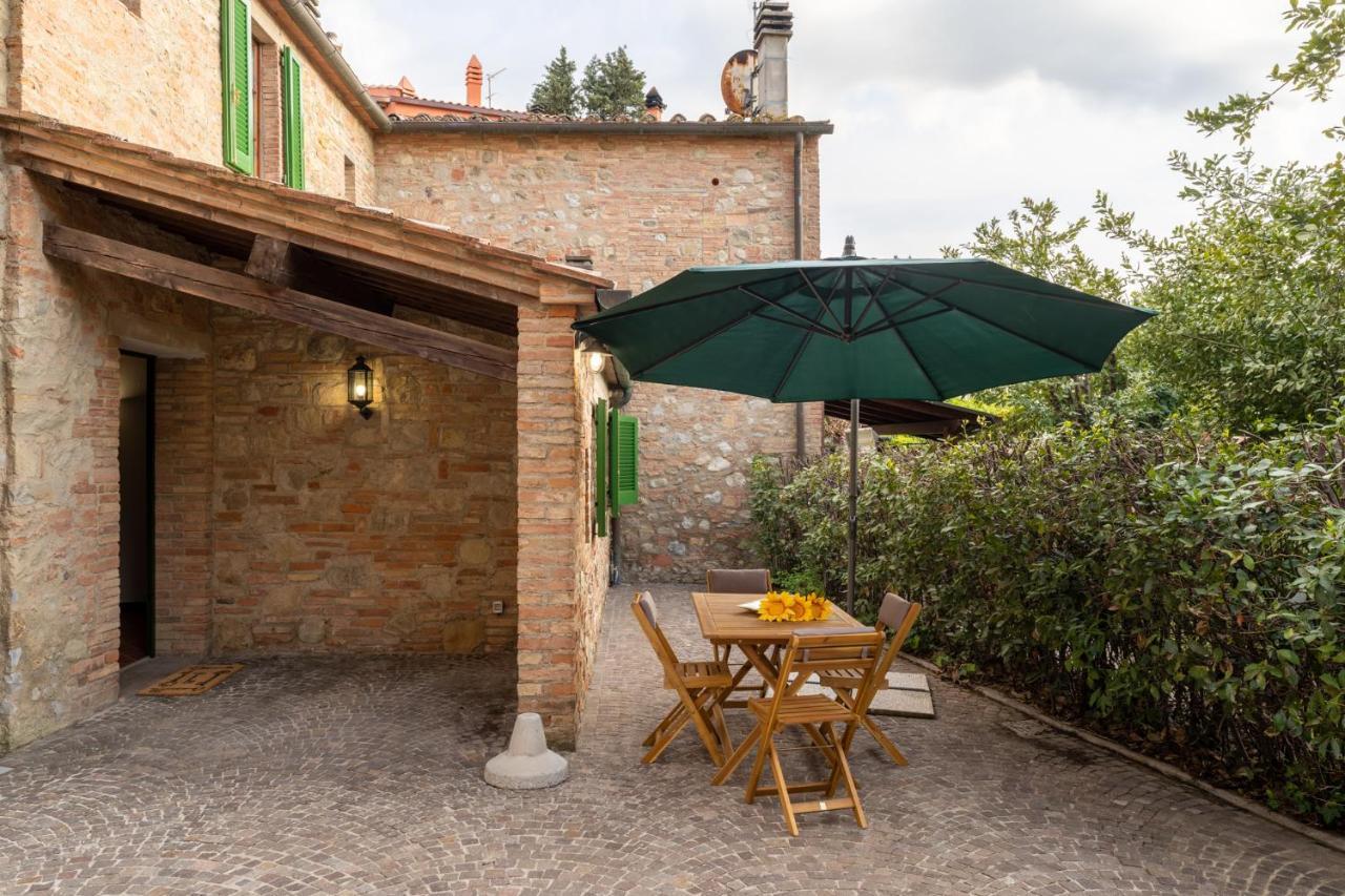Lajatico Rentals - Casa Di Alice Nel Borgo Buitenkant foto