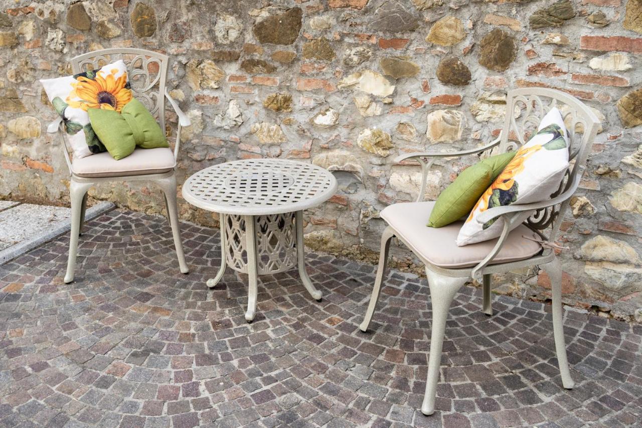 Lajatico Rentals - Casa Di Alice Nel Borgo Buitenkant foto